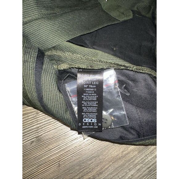 ASOS Men's Size 32x25 Green Pleated Front Straight Cuffed Hem Dress Pants. N - Picture 4 of 9